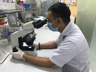 Cần lưu ý gì khi lựa chọn dầu soi kính hiển vi?