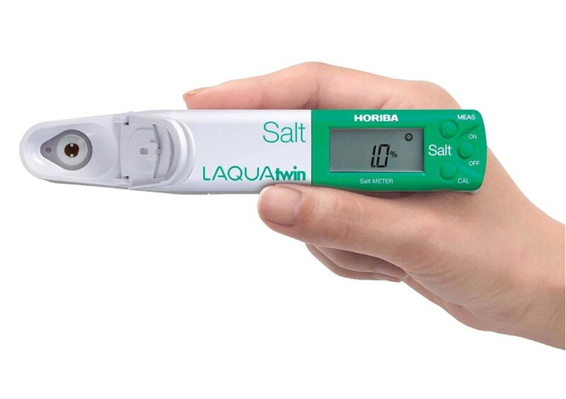 Bút đo độ mặn Horiba Salt 11