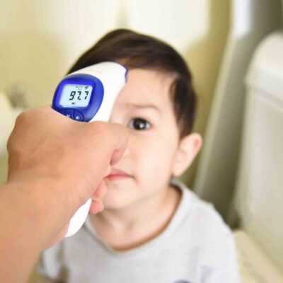 Những lưu ý khi sử dụng nhiệt kế đo trán
