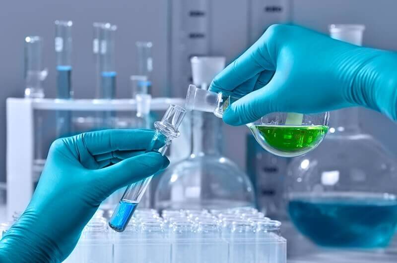 Lưu ý khi sử dụng hóa chất thí nghiệm