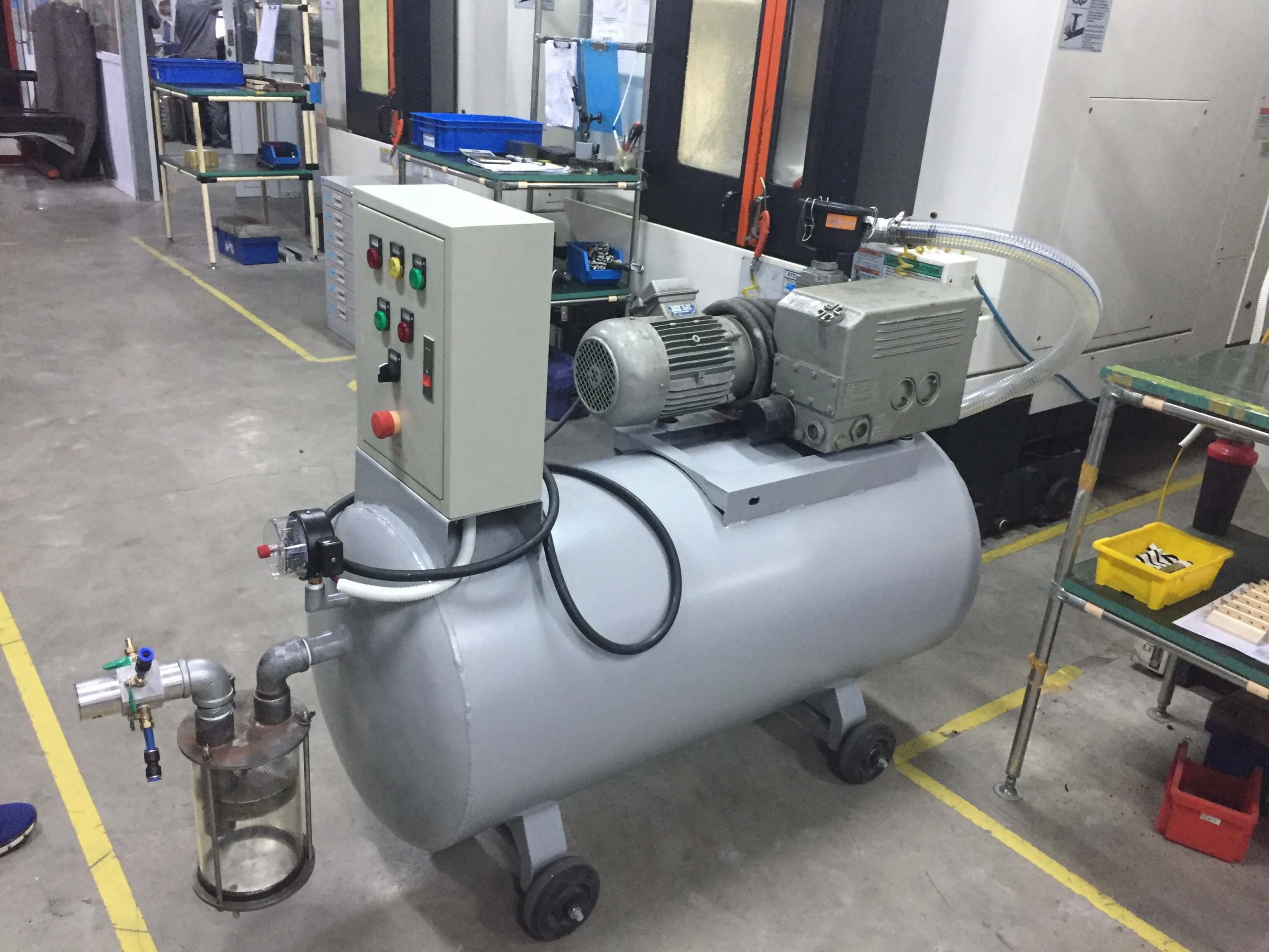 Những ứng dụng của bơm chân không