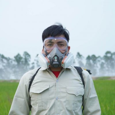 CÁCH SỬ DỤNG MẶT NẠ PHUN THUỐC TRỪ SÂU