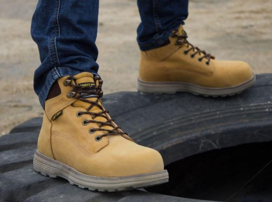 tránh tiếp xúc với các dung dịch axit