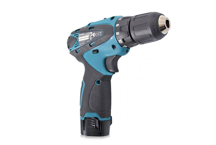 Máy khoan và vặn vít dùng pin (10.8V) Makita DF330D