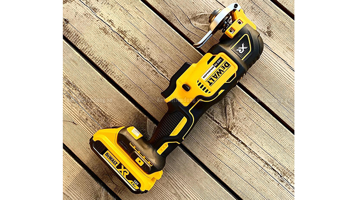 Máy cắt đa năng dùng pin Dewalt DCS355D2-KR