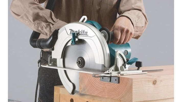 Máy cưa đĩa Makita HS0600