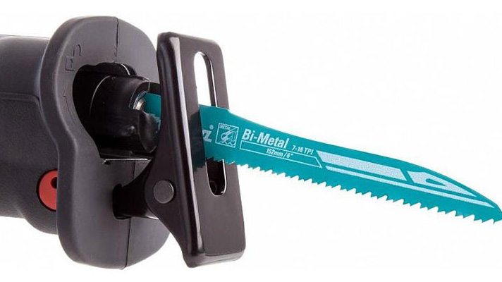 Máy cưa kiếm Makita JR3060T