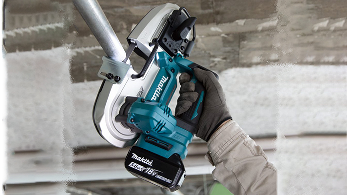 Máy cưa vòng Makita DPB184-G