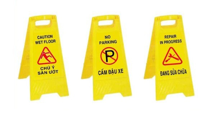 Bảng cảnh báo 04 (chú ý trơn trượt, cấm hút thuốc, cấm đậu xe) - Bảo Bình - CB-04